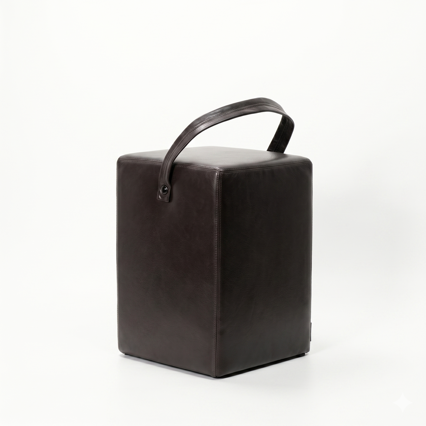 Hocker Linus "Mocca"