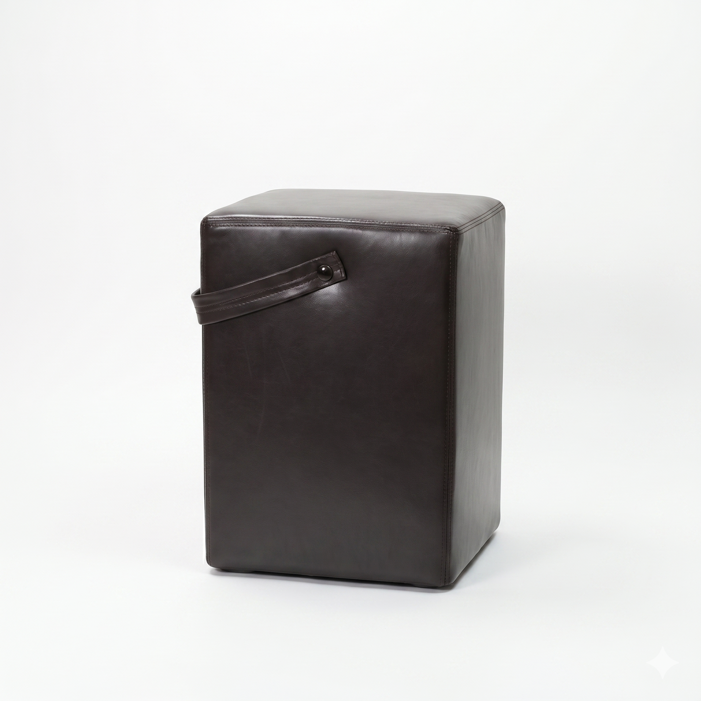 Hocker Linus "Mocca"