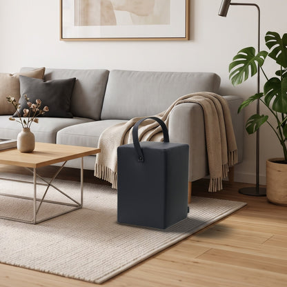 Hocker Linus Schwarzblau im Wohnzimmer