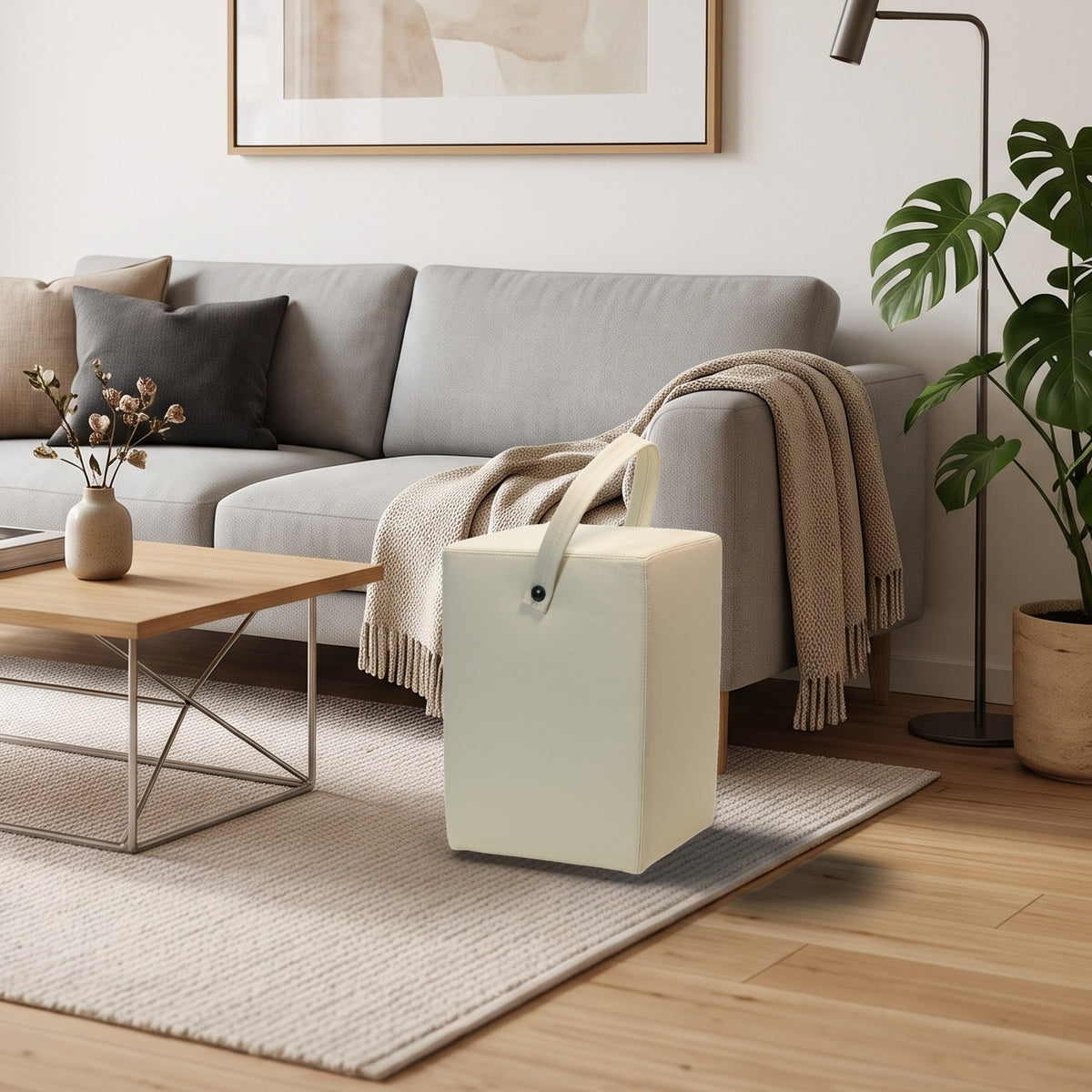 Hocker Linus Creme im Wohnzimmer
